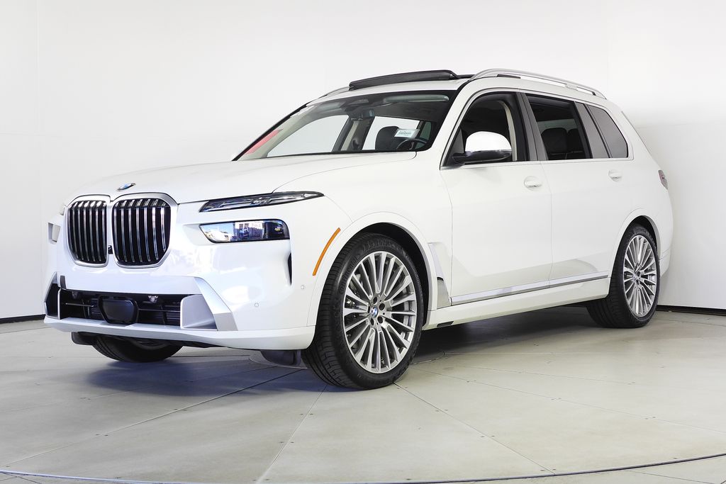 Thumbnail: 2024 BMW X7 - 2