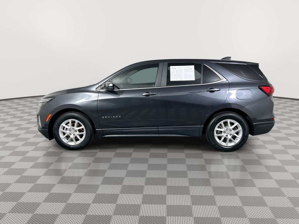 View vehicle photo 5