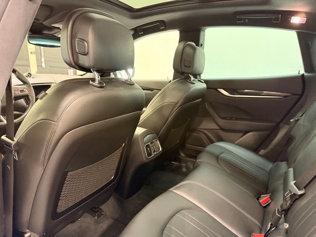 Thumbnail: 2020 Maserati Levante - 20