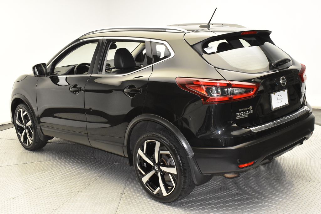2020 Nissan Rogue Sport SL 7