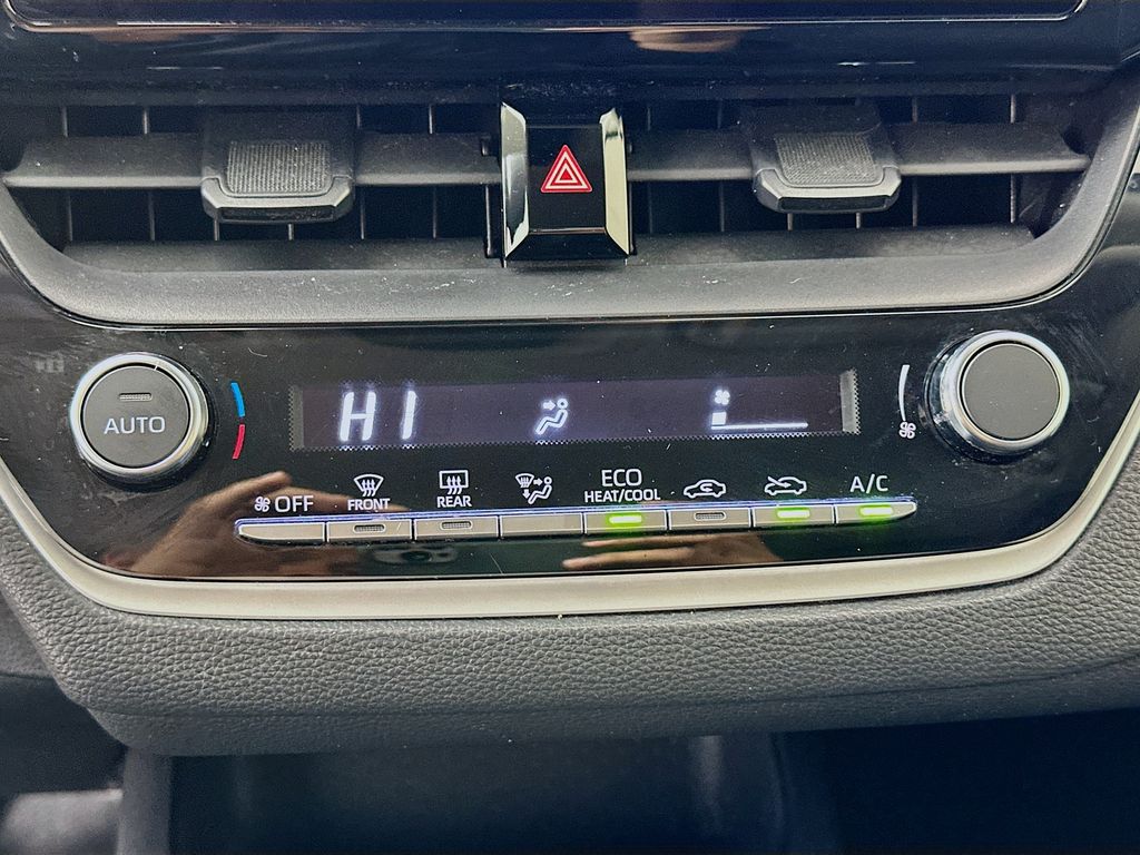 Thumbnail: 2023 Toyota Corolla - 15