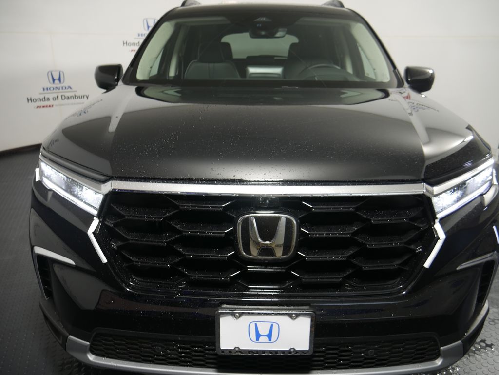 2025 Honda Pilot Elite 2