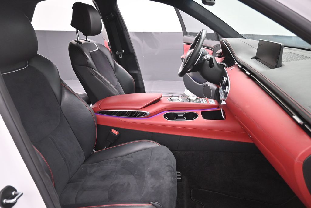 Used 2022 Genesis GV70 SUV