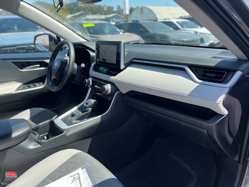 Used 2025 Toyota RAV4 SUV