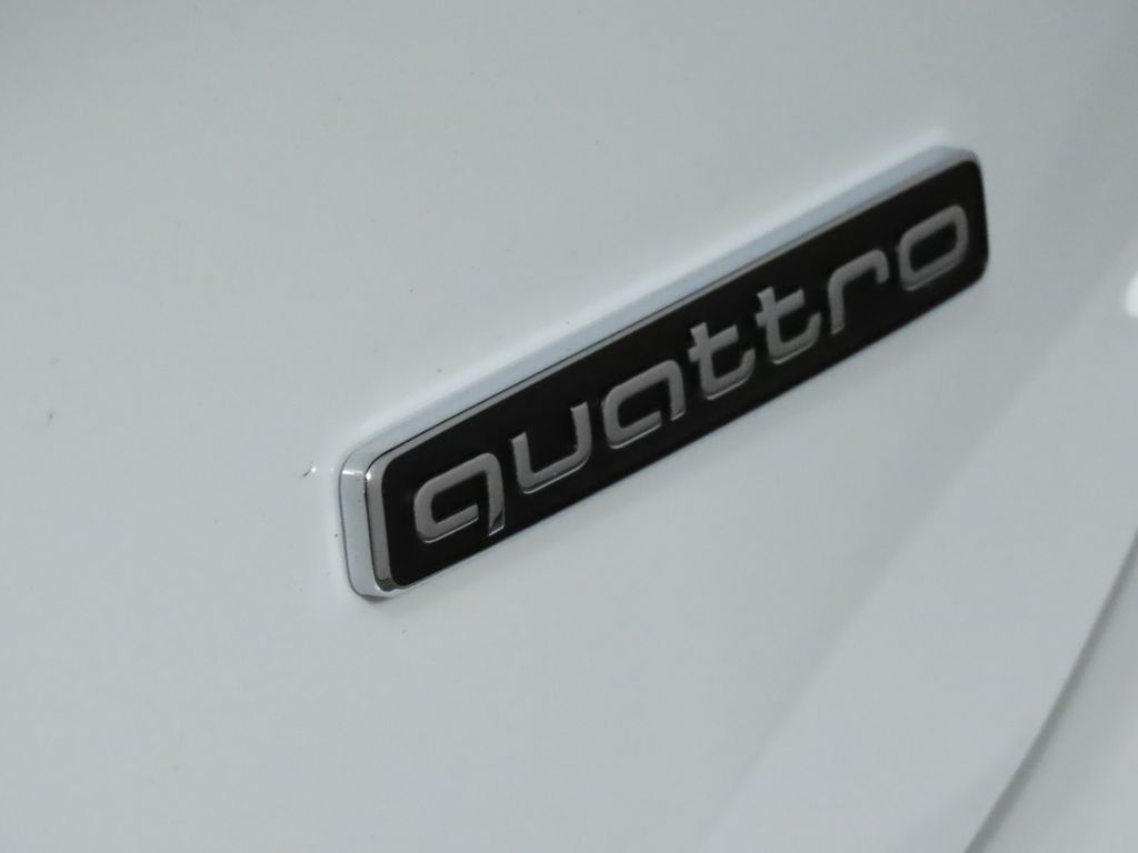 Thumbnail: 2026 Audi A6 - 9