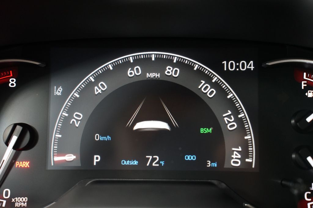 2025 Toyota RAV4 XLE Premium 16
