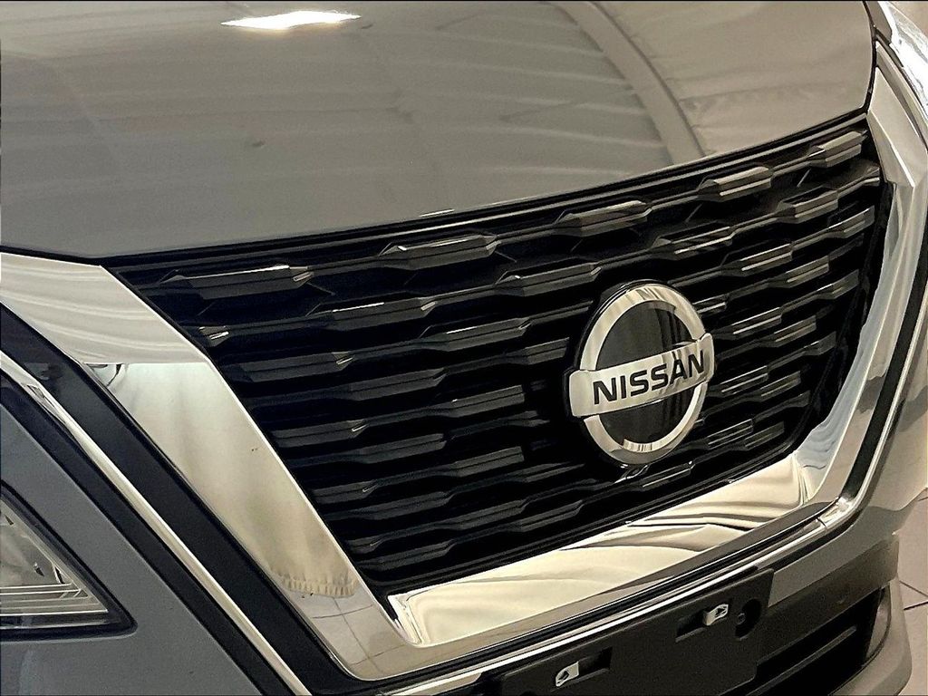 2021 Nissan Rogue — photo 32