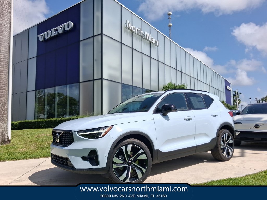 2026 Volvo XC40 Ultra