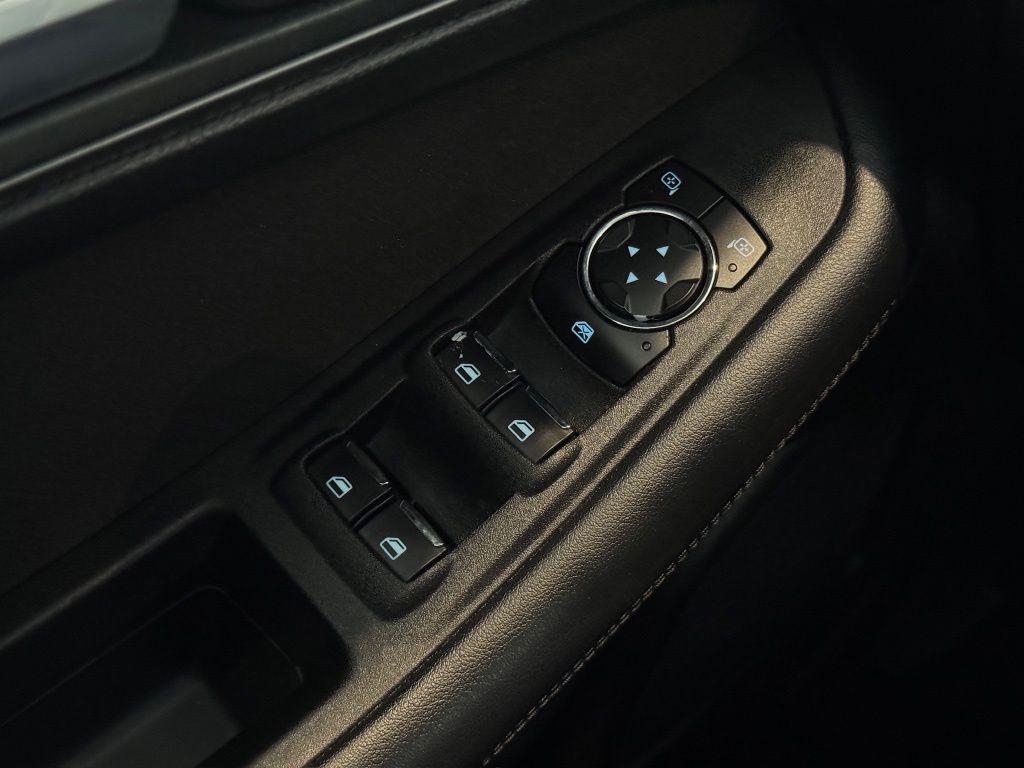 2017 Ford Edge SE Black at DeMontrond Gulf Freeway