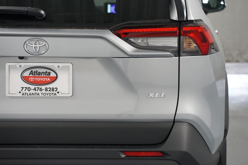 Thumbnail: 2025 Toyota RAV4 - 10