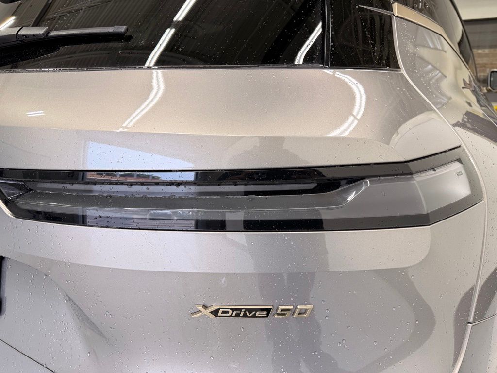 Thumbnail: 2024 BMW iX - 5