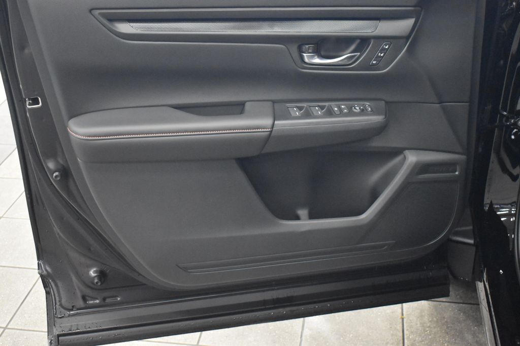 2026 Honda CR-V  8