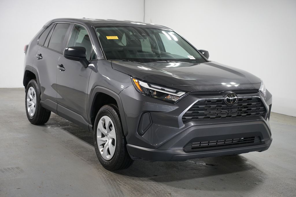 Thumbnail: 2025 Toyota RAV4 - 3