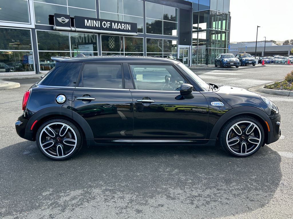 2021 MINI Cooper S 6