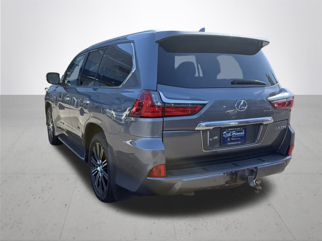 2019 Lexus LX 570