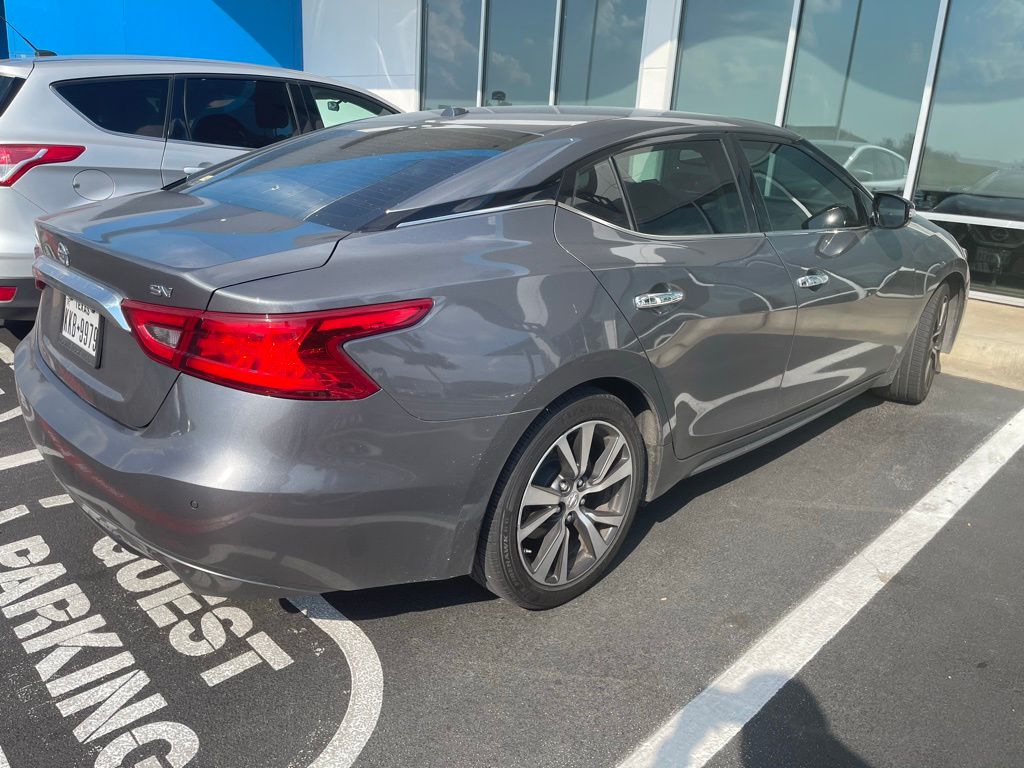 Thumbnail: 2017 Nissan Maxima - 2
