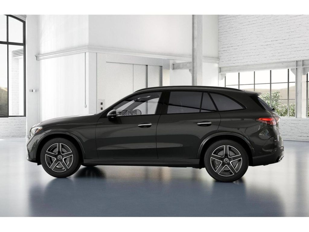 2024 Mercedes-Benz GLC GLC 300 33