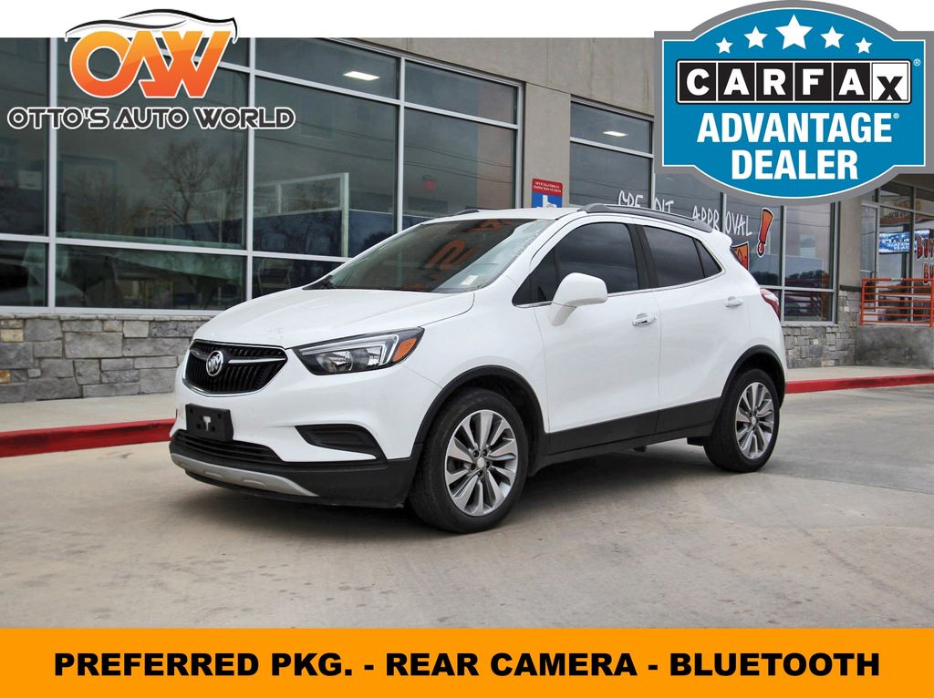 Summit White 2020 Buick Encore Preferred FWD SUV / Crossover Front-Wheel Drive 6-Speed Automatic Overdrive