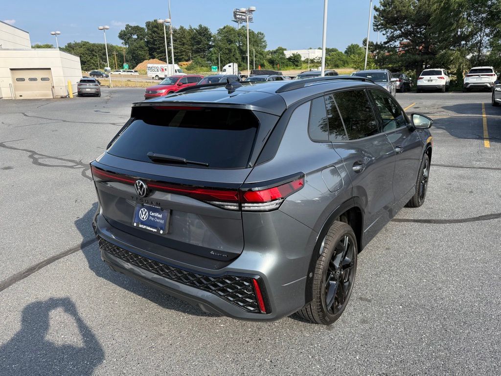 2025 Volkswagen Tiguan 2.0T SE R-Line Black Gray at Sutliff Volkswagen
