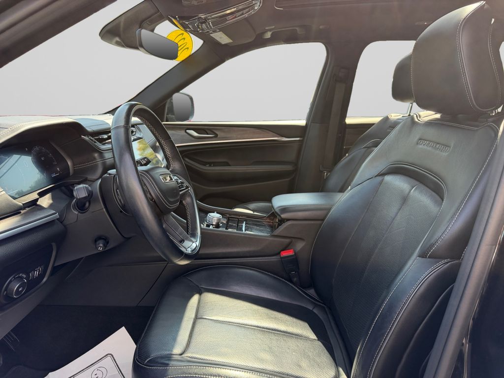 2022 Jeep Grand Cherokee L Overland Black at South Hills CDJR