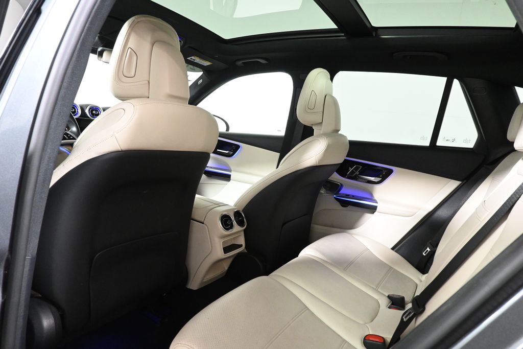 Thumbnail: 2023 Mercedes-Benz GLC - 29