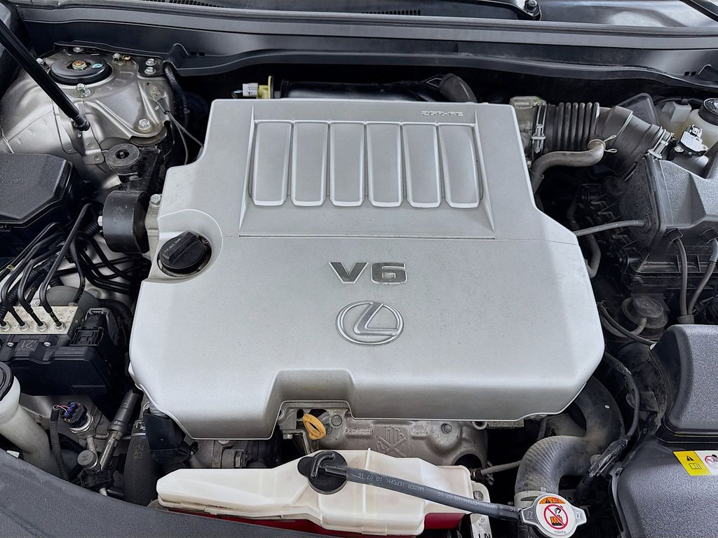 Thumbnail: 2017 Lexus ES - 31