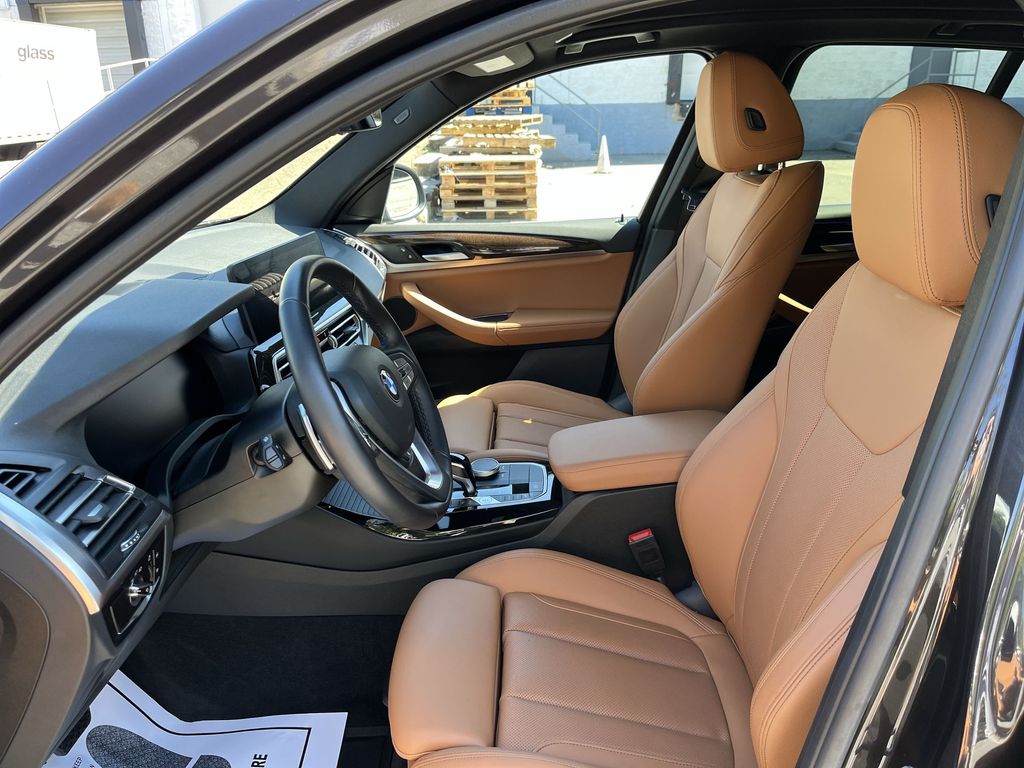 Thumbnail: 2022 BMW X3 - 11