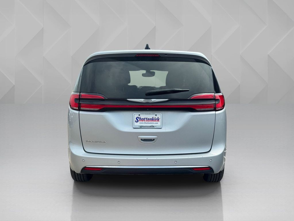 2023 Chrysler Pacifica Touring L Silver at Durrett Motor Company