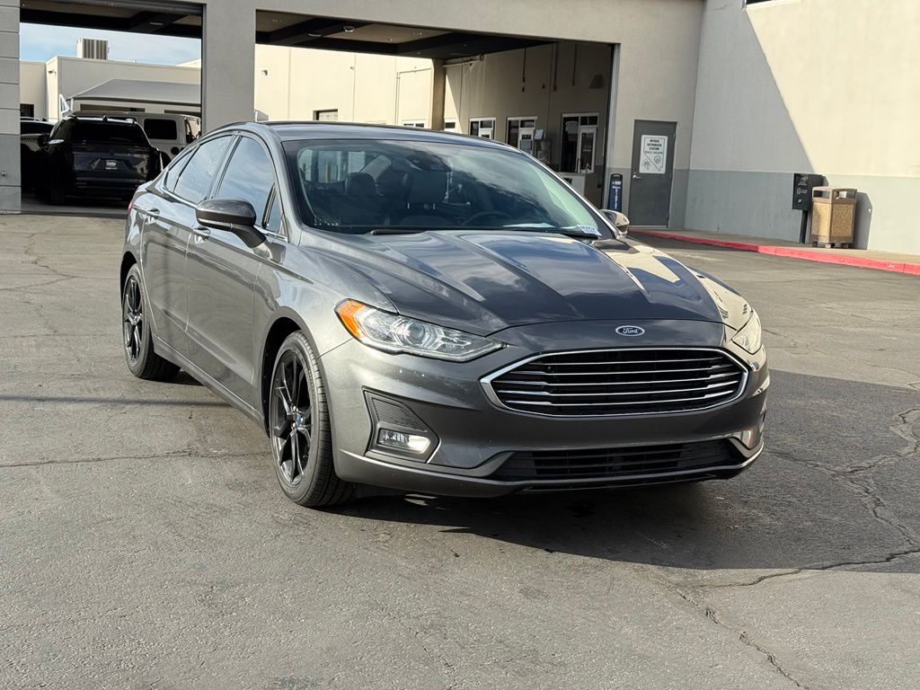 2020 Ford Fusion SE FWD