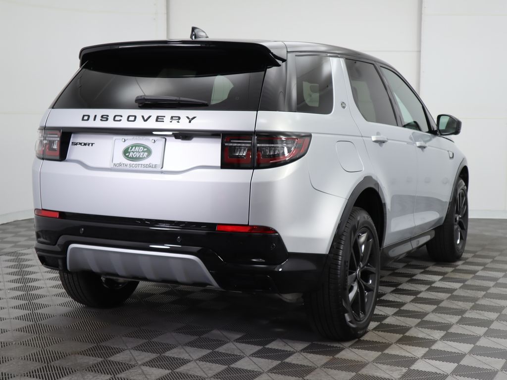 Thumbnail: 2024 Land Rover Discovery Sport - 5