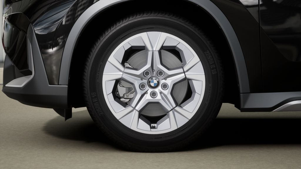 Thumbnail: 2025 BMW X1 - 31