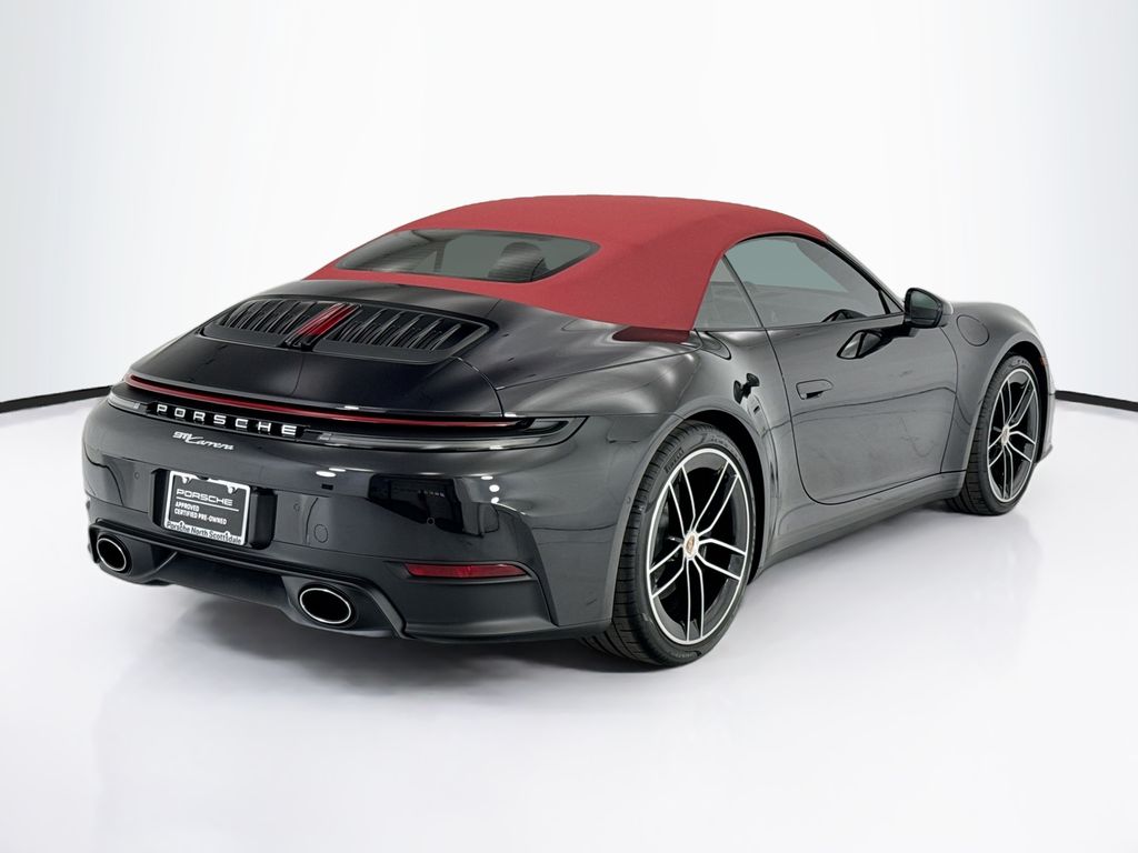 Thumbnail: 2026 Porsche 911 - 16
