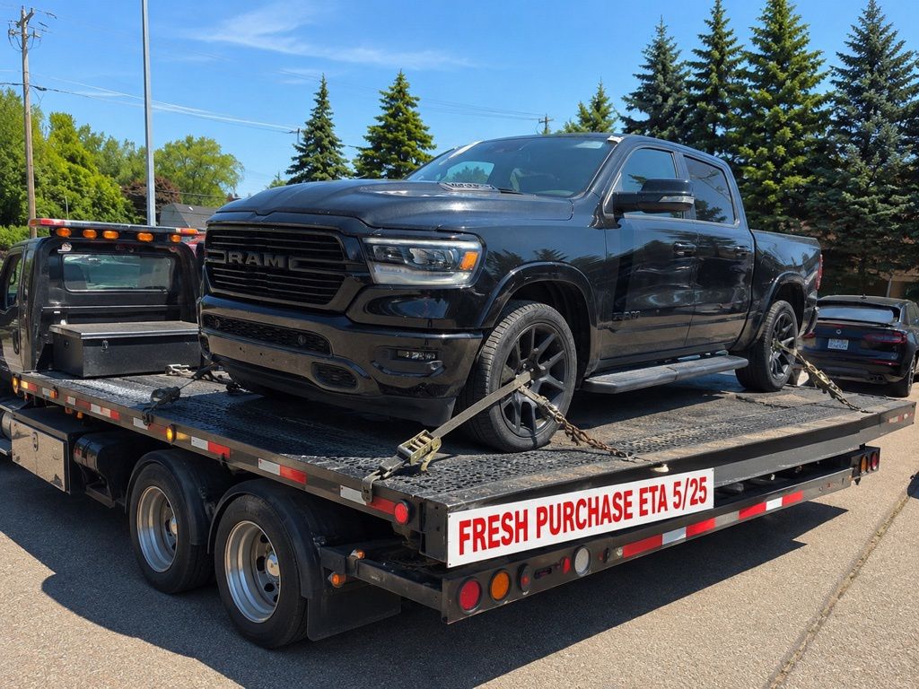 2022 RAM 1500 Laramie 4x4 Crew Cab 5'7's photo