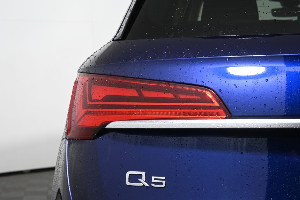 2024 Audi Q5 e Premium Plus 12