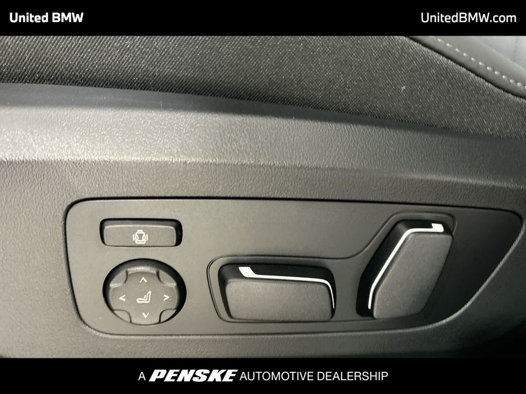 Thumbnail: 2026 BMW X3 - 12