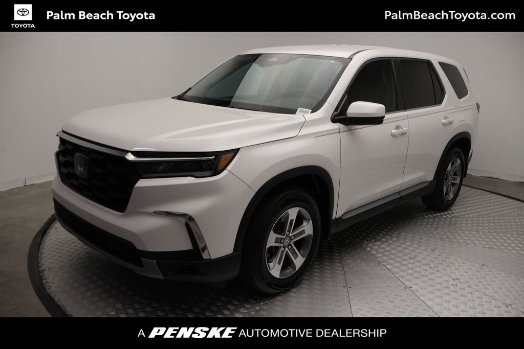 Thumbnail: 2023 Honda Pilot - 1