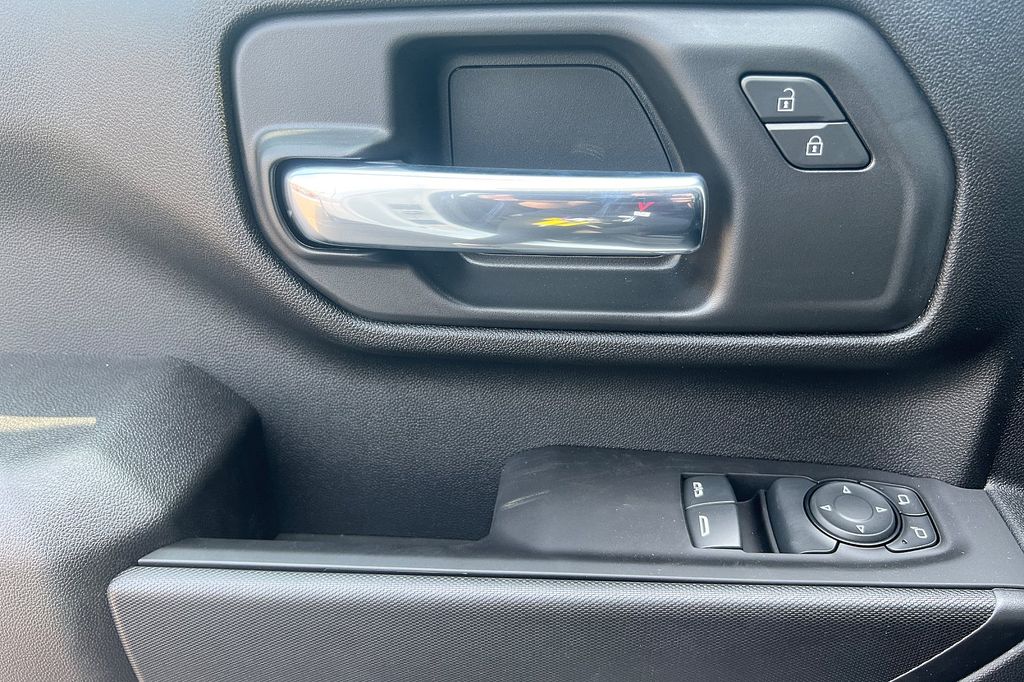 new 2024 GMC Sierra 2500HD car, priced at $65,565