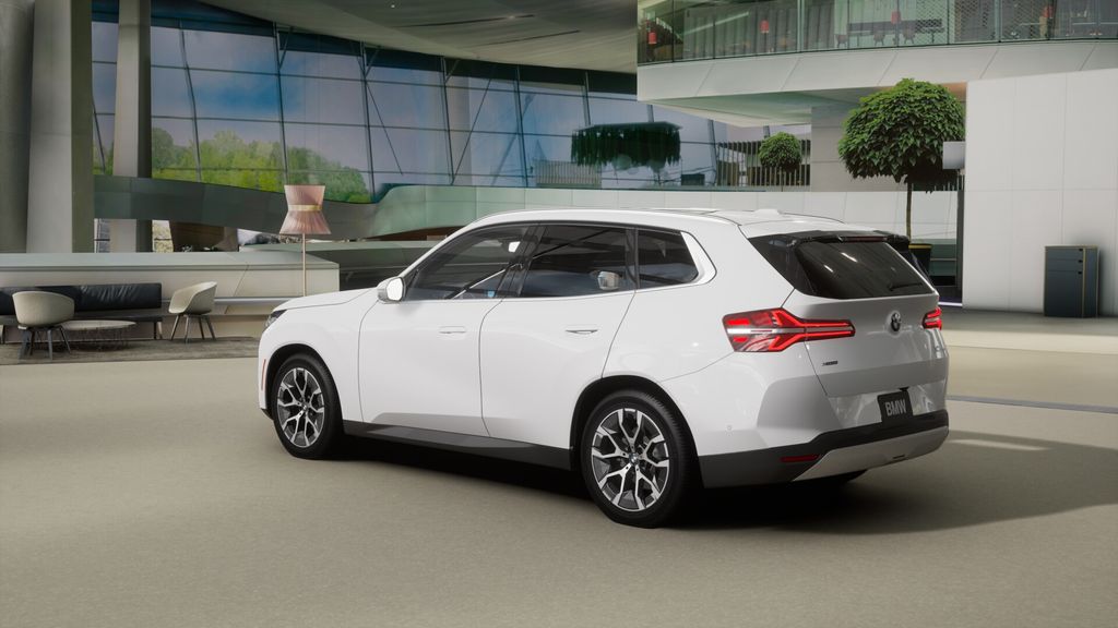 Thumbnail: 2026 BMW X3 - 2