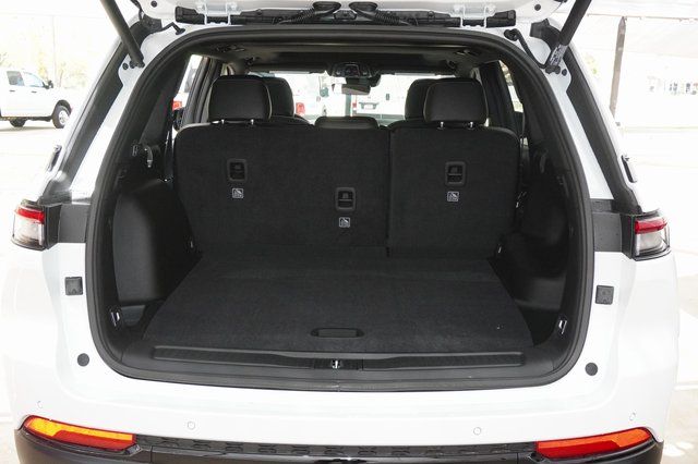 New Car 2025 Jeep Grand Cherokee  Altitude X For Sale Under $40,000 In Weatherford, Texas