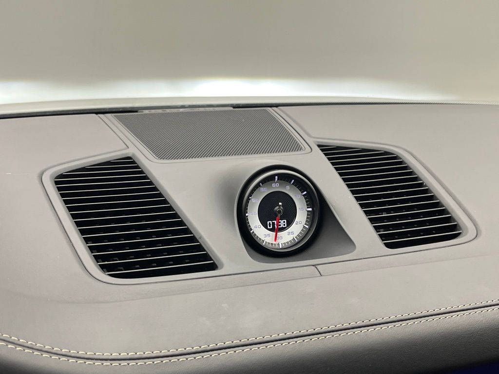 Thumbnail: 2023 Porsche  - 27