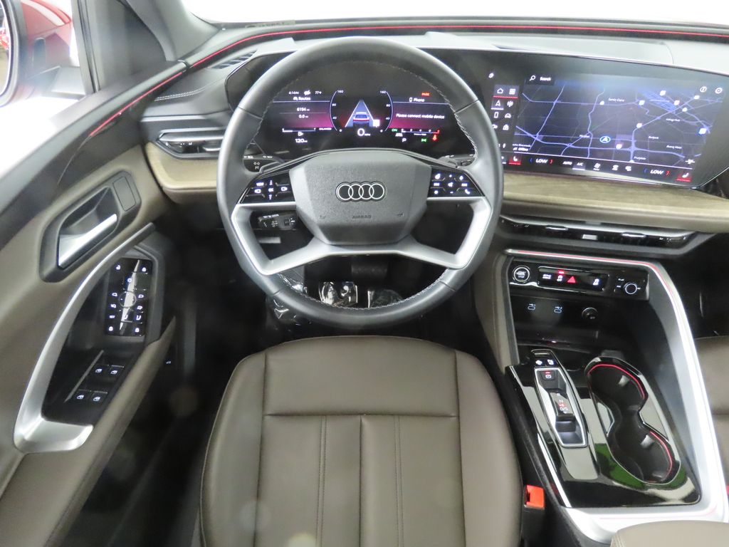 Thumbnail: 2025 Audi Q5 - 12