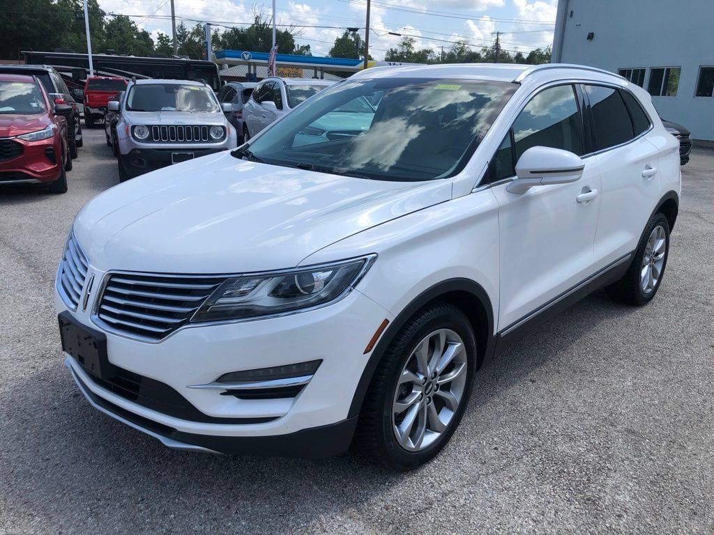 White Platinum Clearcoat Metallic 2018 Lincoln MKC SUV / Crossover Front-Wheel Drive 6-Speed Automatic