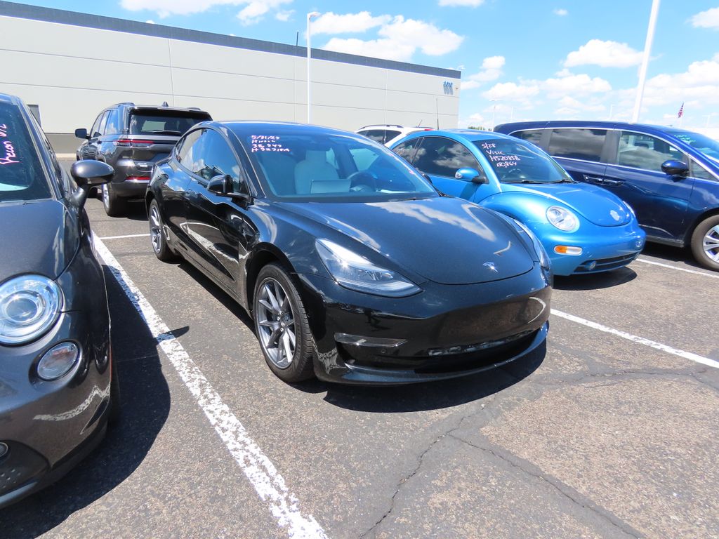 2022 Tesla Model 3 Long Range 3