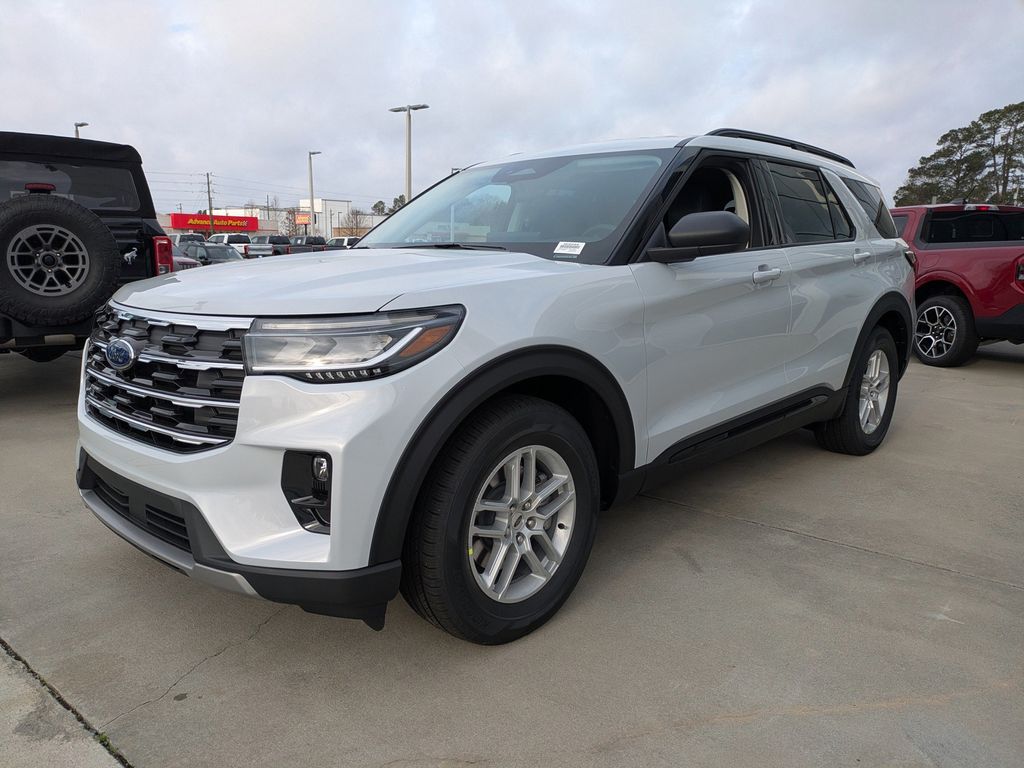 2026 Ford Explorer Active w/200A Pkg