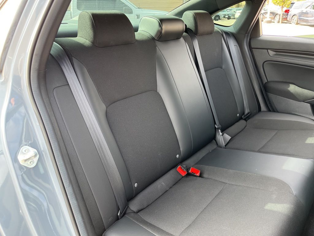 Thumbnail: 2023 Honda Civic - 26