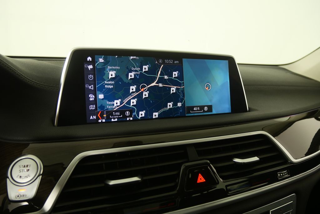 Thumbnail: 2018 BMW 7 Series - 22