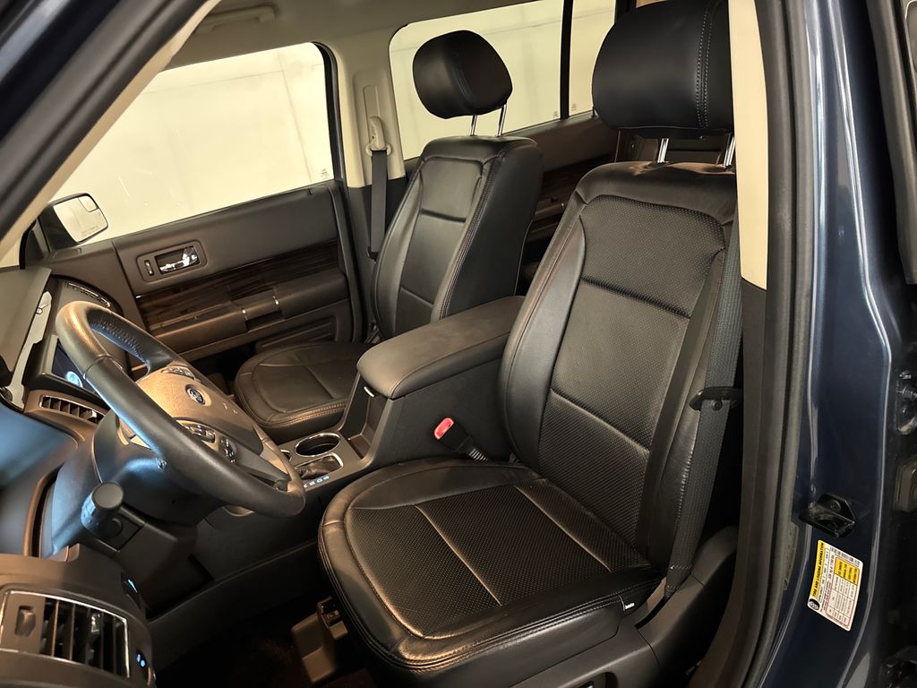 Certified Used 2019 Blue Ford SEL image 17