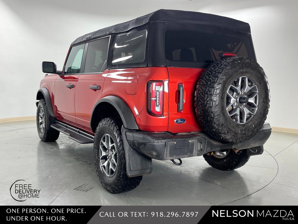 Used 2023 Red Ford Badlands image 8