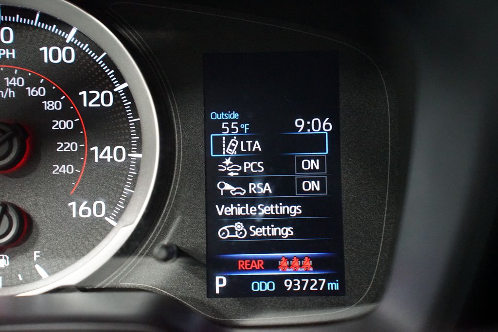 Thumbnail: 2022 Toyota Corolla - 17