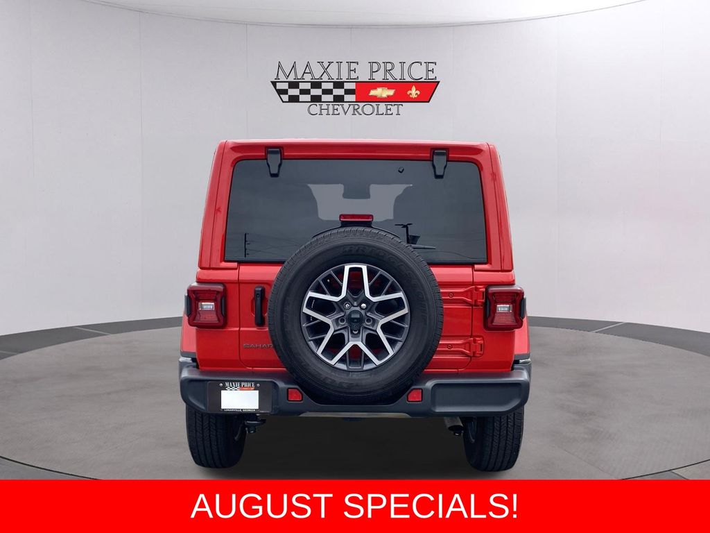 Used 2025 Jeep Wrangler SUV